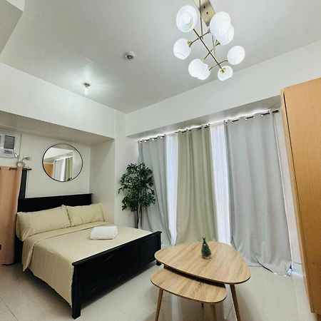 Studio At Viceroy T4 Florence Way マニラ市 エクステリア 写真