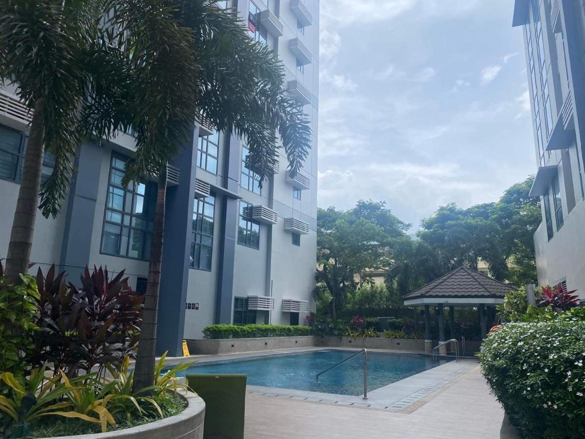 Studio At Viceroy T4 Florence Way マニラ市 エクステリア 写真
