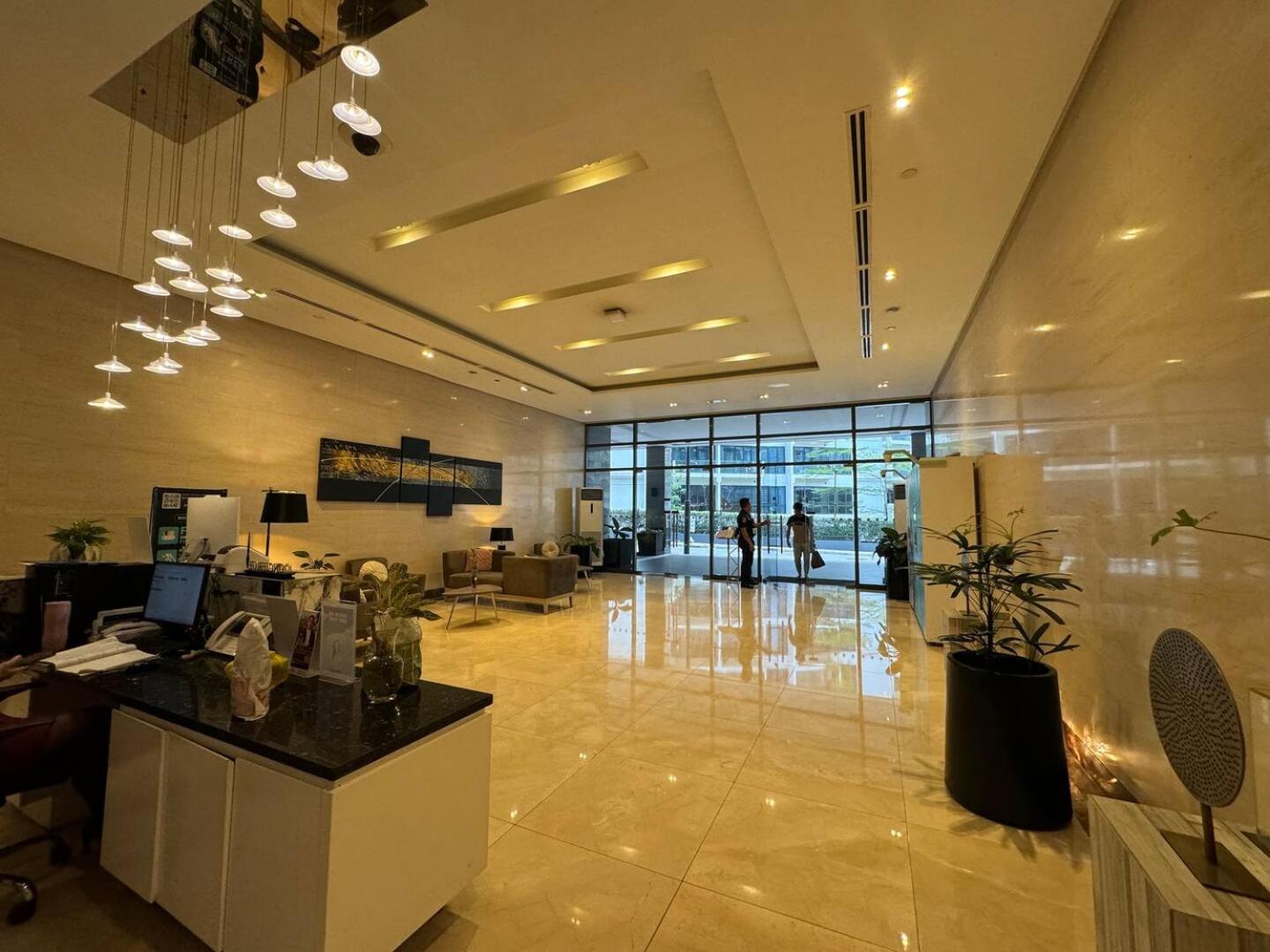 Studio At Viceroy T4 Florence Way マニラ市 エクステリア 写真